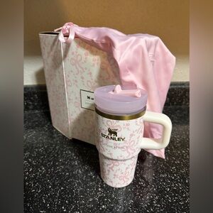 Stanley x loveshackfancy quencher protour tumbler 20 oz